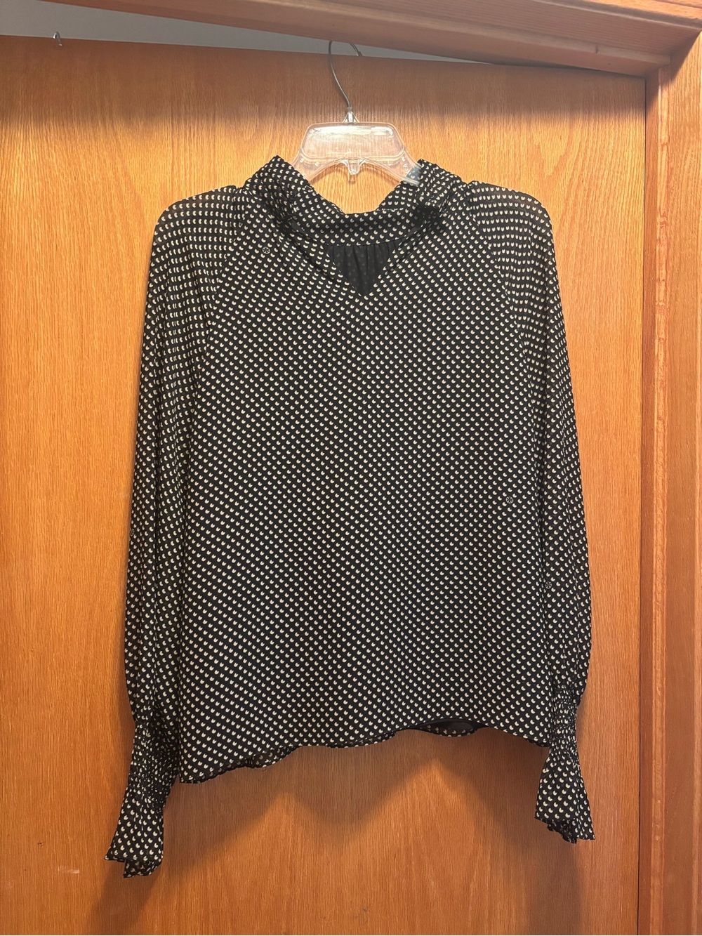 Tory Burch Black and White V-Neck Long Sleeve Blouse